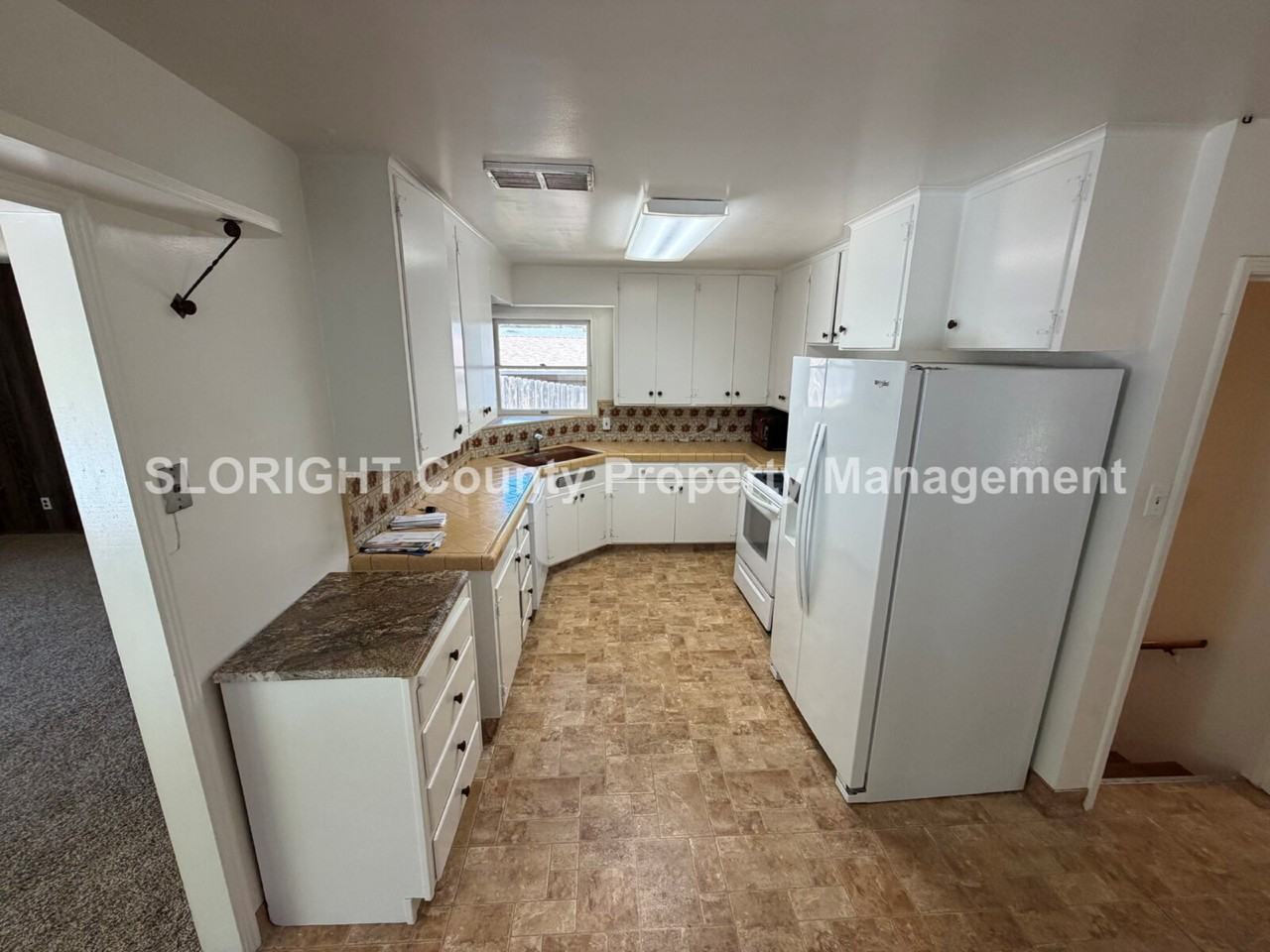 137 Broad St - Photo 6 of 26