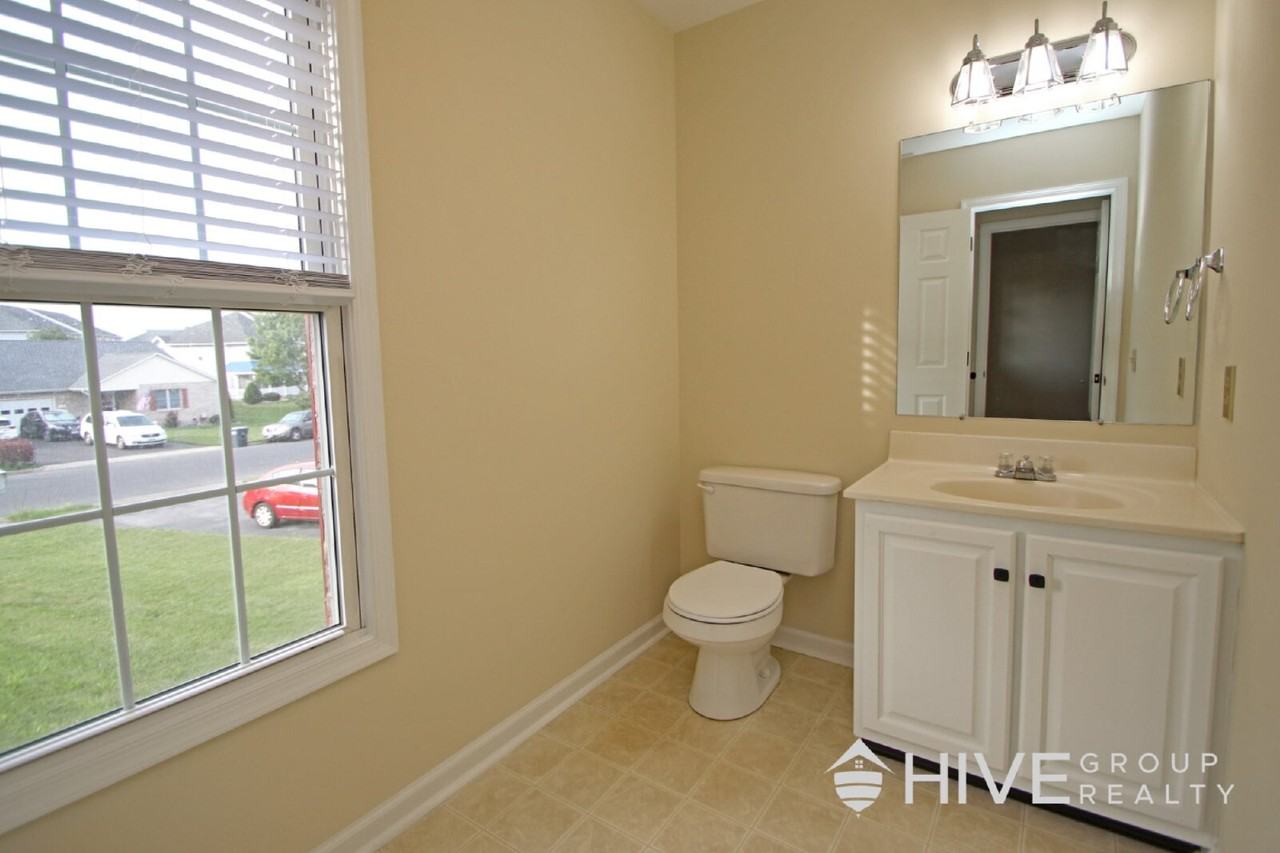 1345 Goldfinch Dr - Photo 3 of 22