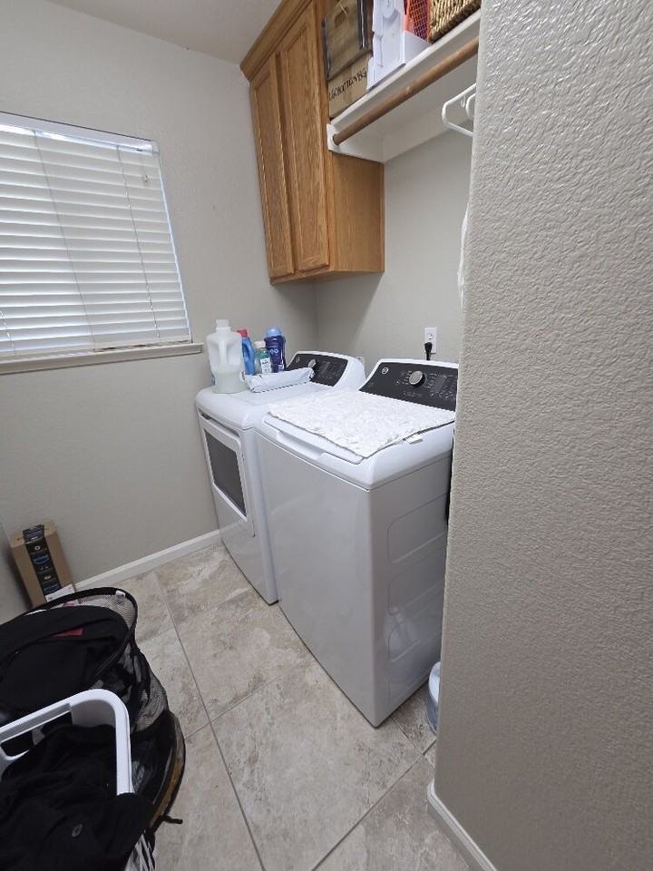 7826 Lahontan Ct - Photo 5 of 15