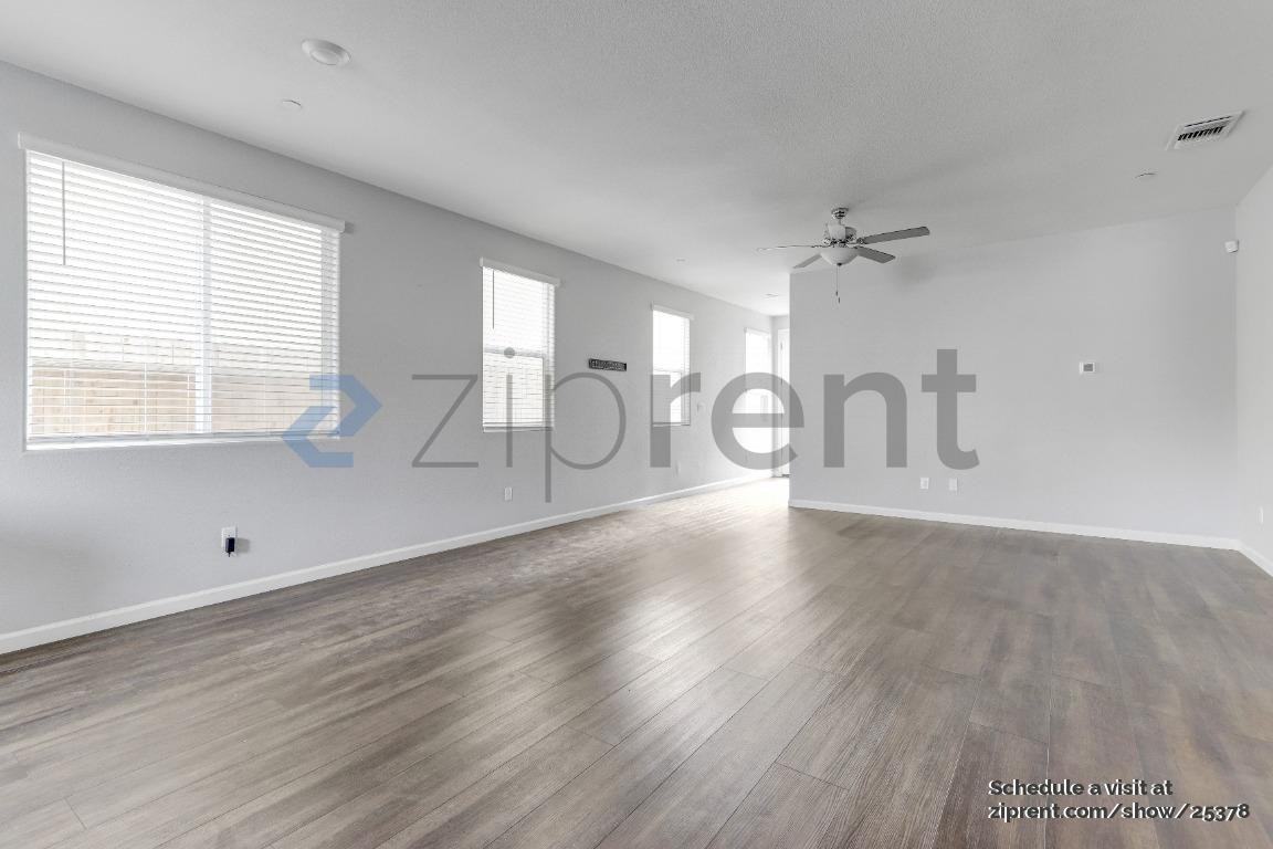 174 Sullivan Dr - Photo 5 of 21