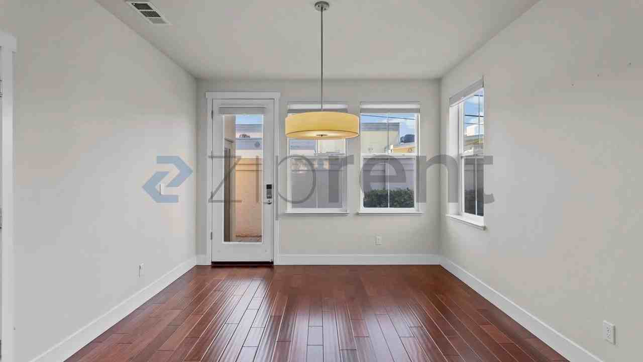 133 Avon Ter - Photo 7 of 29
