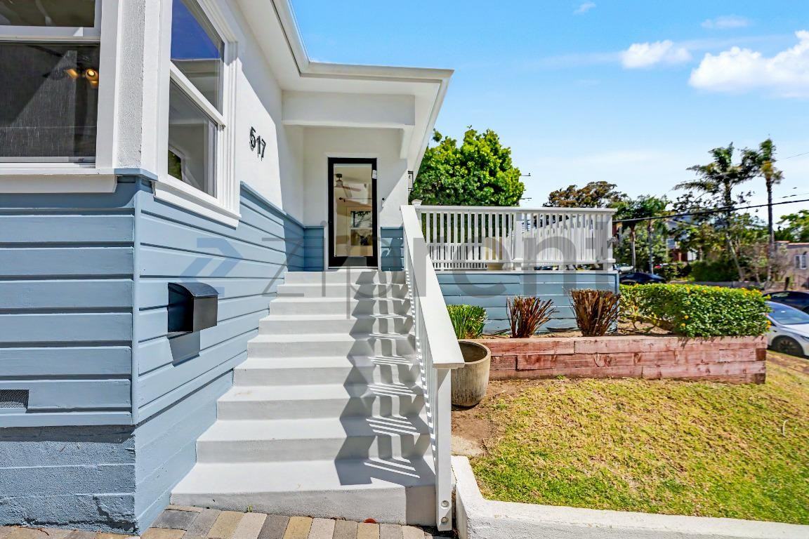 517 Sapphire St - Photo 4 of 30
