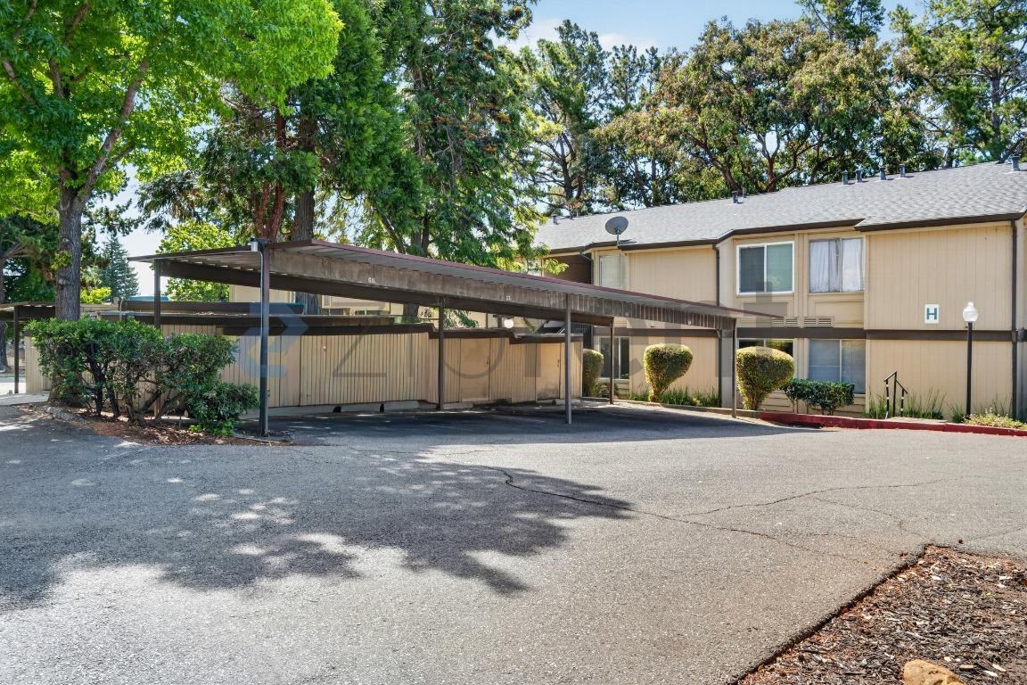 355 Parkview Ter #H7 - Photo 2 of 27
