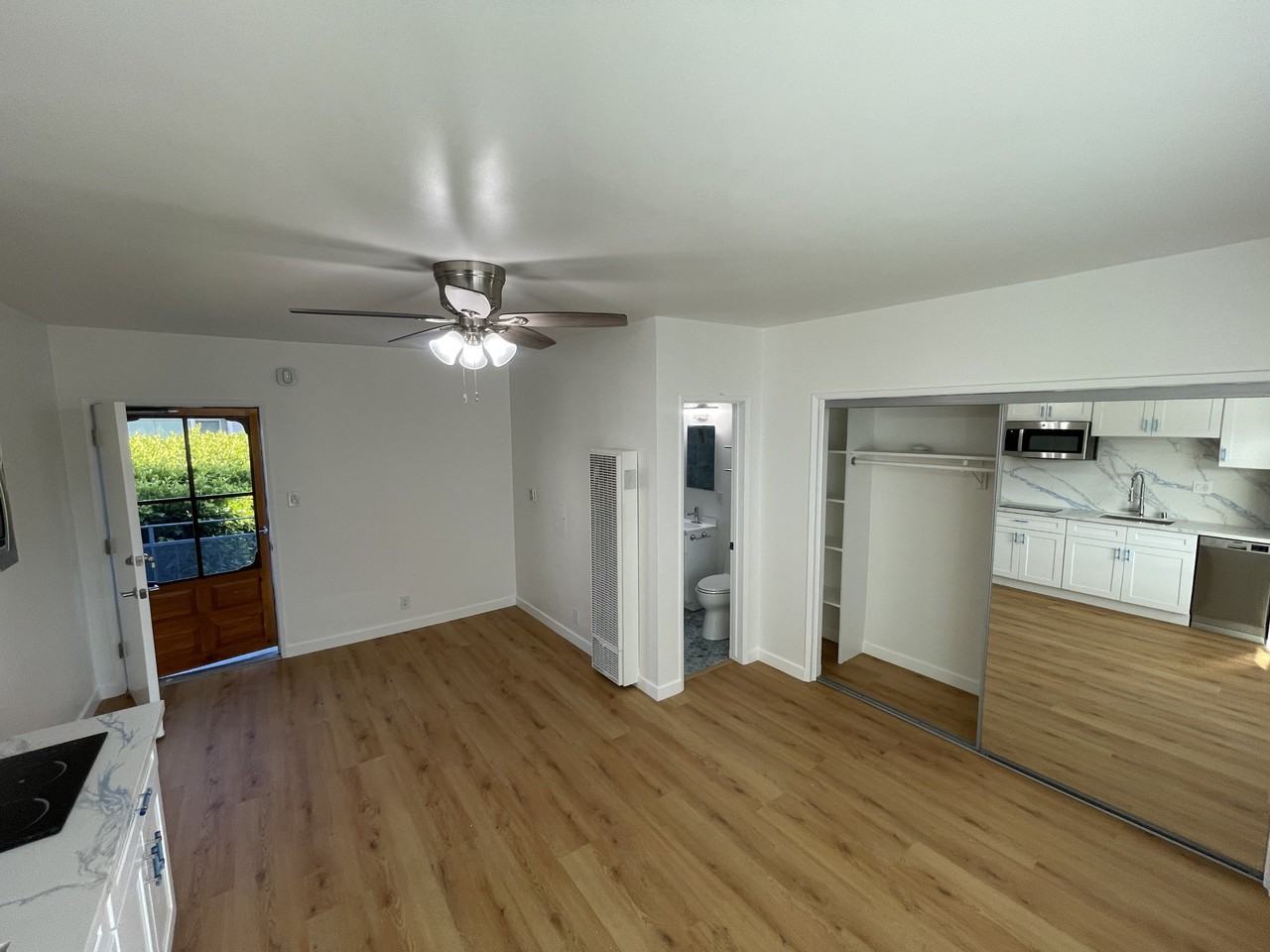 Navy Street Apartments - Photo 4 of 20