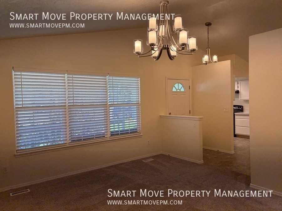 1241 E Ringneck Ct - Photo 6 of 33