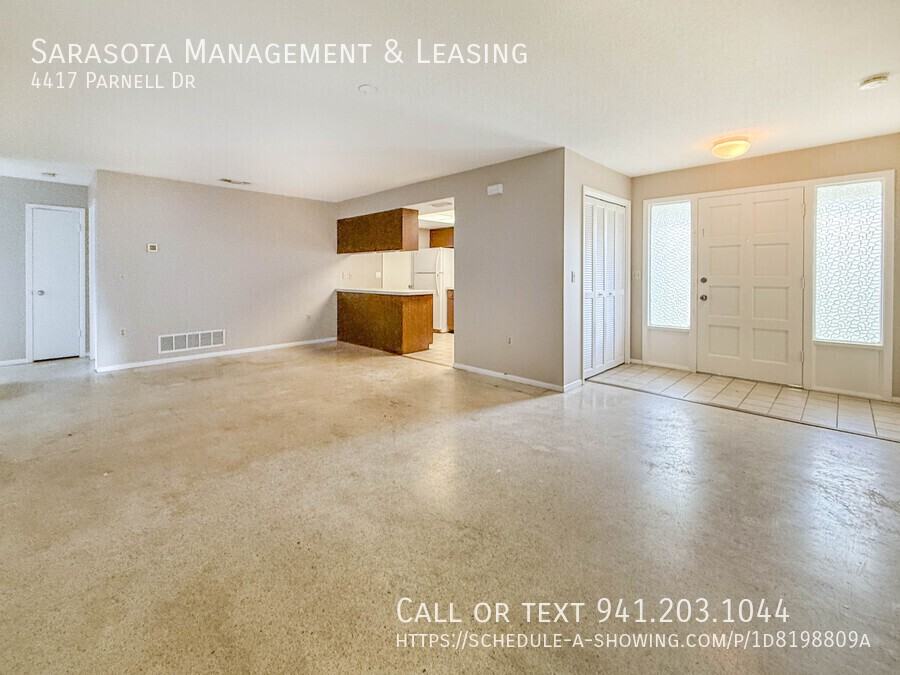 4417 Parnell Dr - Photo 2 of 13