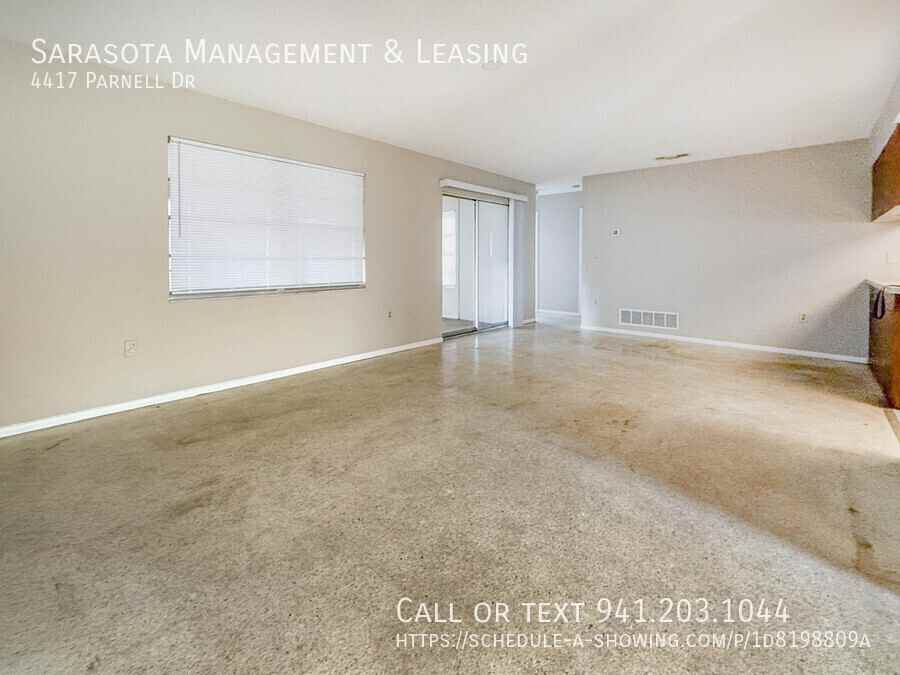 4417 Parnell Dr - Photo 3 of 13