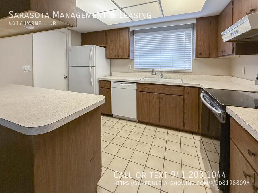 4417 Parnell Dr - Photo 5 of 13