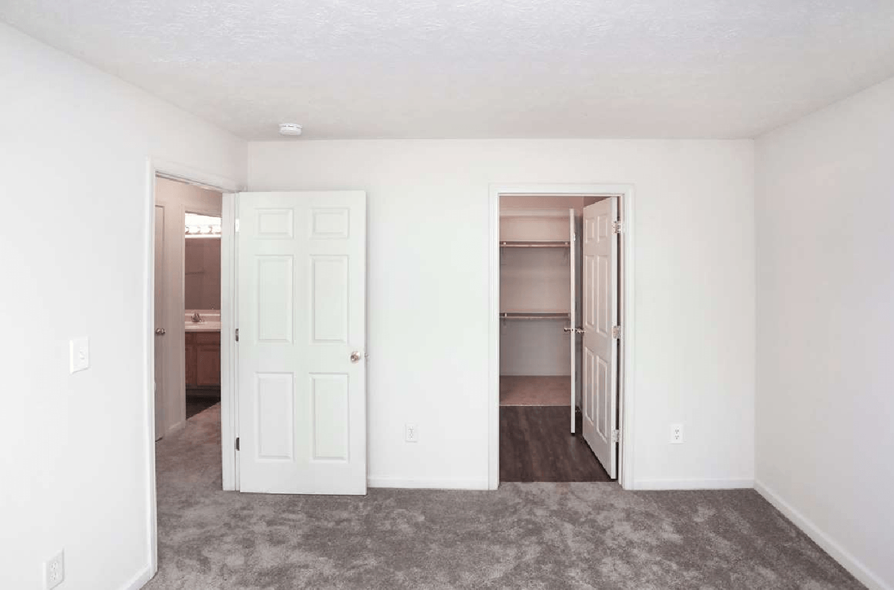Forest Ridge - Photo 4 of 21
