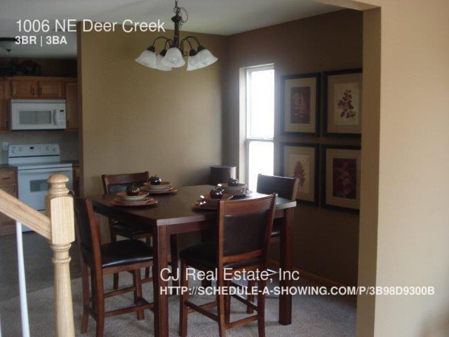 1006 Ne Deer Creek Dr - Photo 4 of 9
