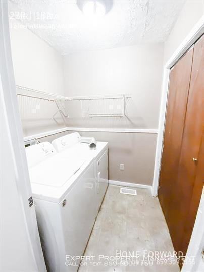 1216 Hammond Ave - Photo 6 of 12