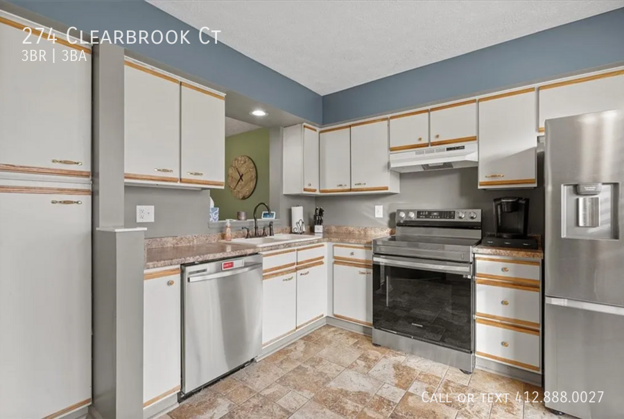 274 Clearbrook Ct - Photo 4 of 19