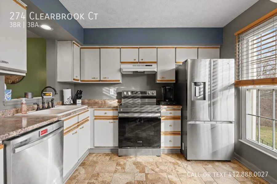 274 Clearbrook Ct - Photo 5 of 19