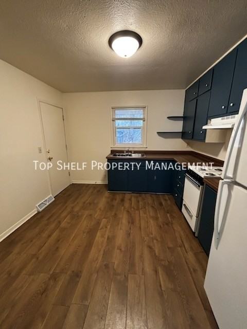 2425 Welbeck Rd - Photo 6 of 11