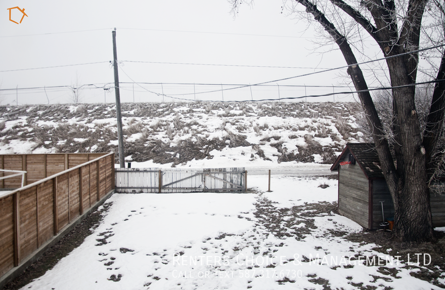 5008A 41 Ave - Photo 7 of 16