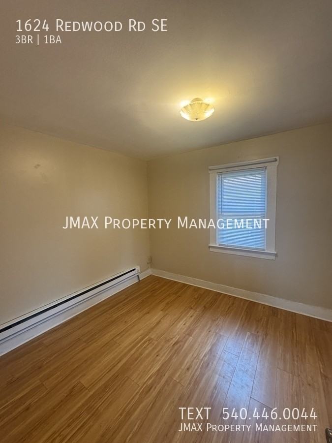 1624 Redwood Rd Se - Photo 6 of 12