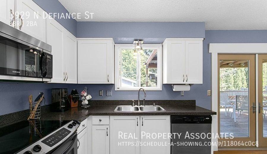 3929 N Defiance St - Photo 7 of 14