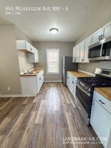 946 Muskegon Ave Nw #4 - Photo 1 of 1