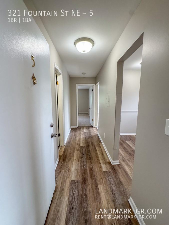 321 Fountain St Ne #5 - Photo 5 of 32