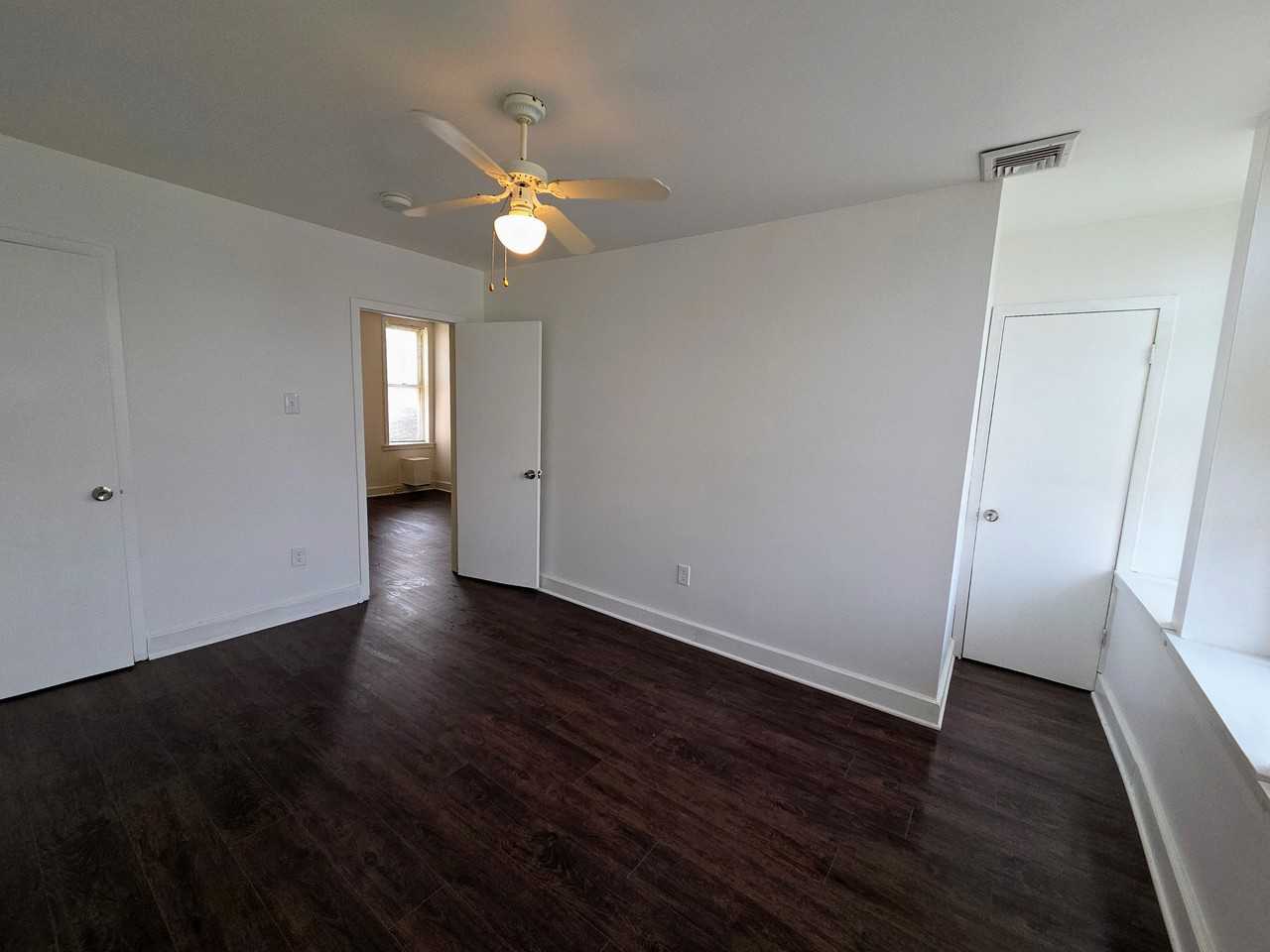 1309 W Allegheny Ave #3 - Photo 3 of 8
