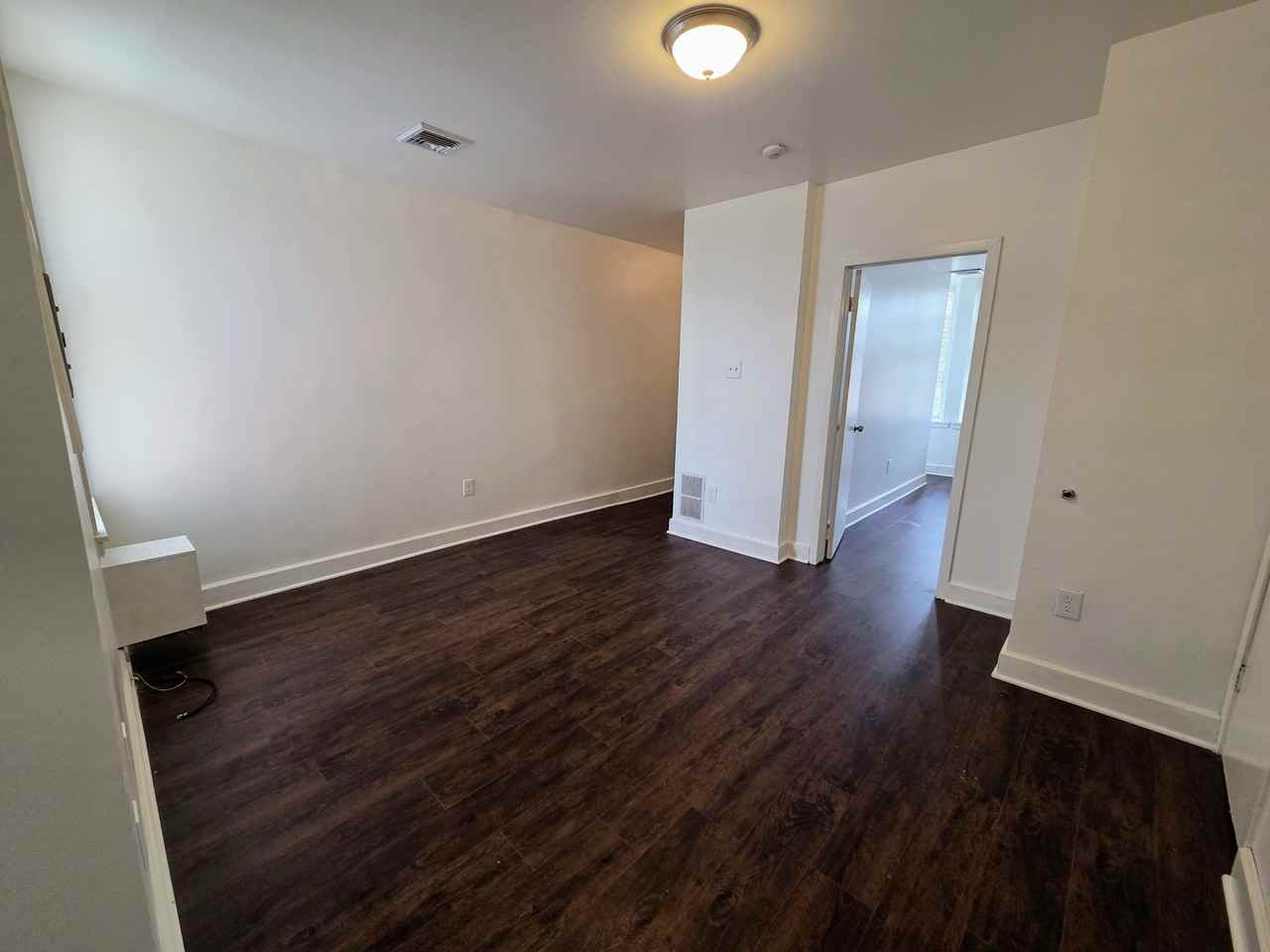 1309 W Allegheny Ave #3 - Photo 4 of 8