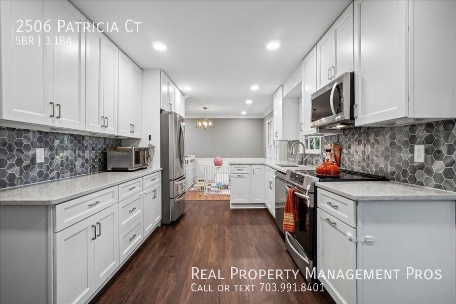 2506 Patricia Ct - Photo 7 of 12