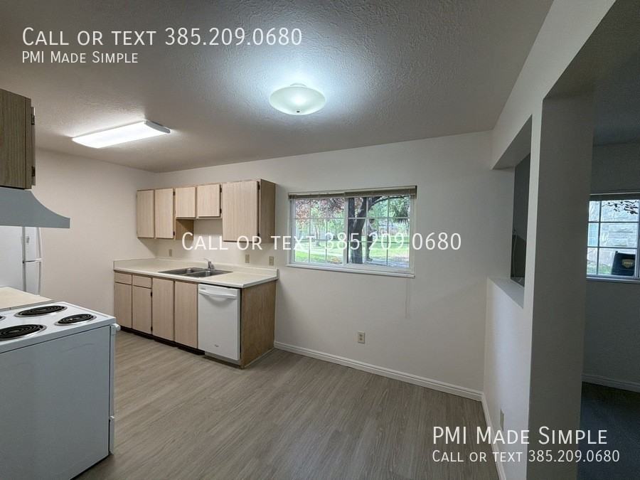 1472 S 100 E - Photo 5 of 21