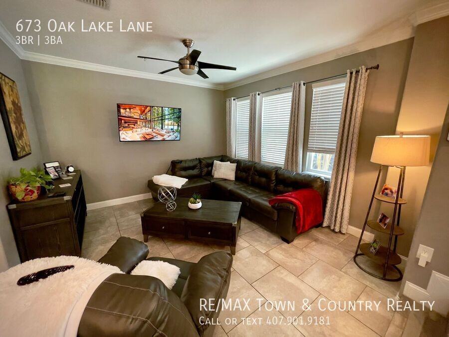 673 Oak Lake Ln - Photo 6 of 36