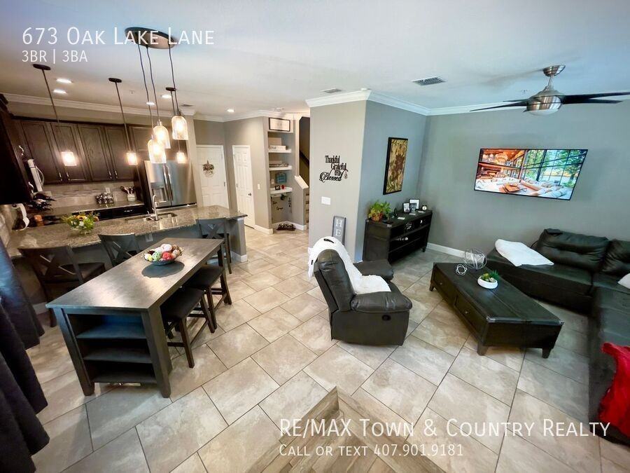 673 Oak Lake Ln - Photo 7 of 36