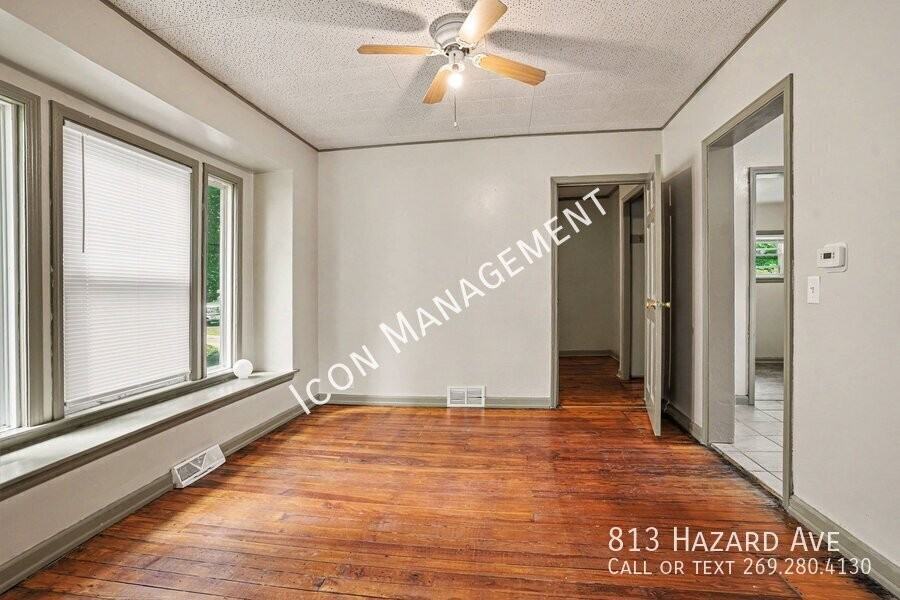 813 Hazard Ave - Photo 4 of 16