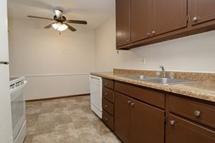 625 12th Ave N #212 - Photo 1 of 1