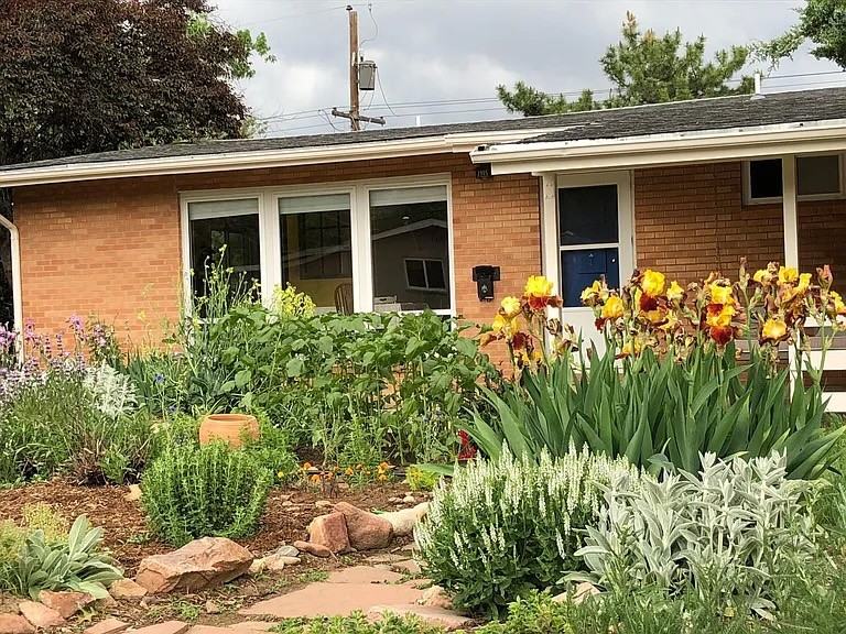 3995 Martin Dr #NA - Photo 5 of 14