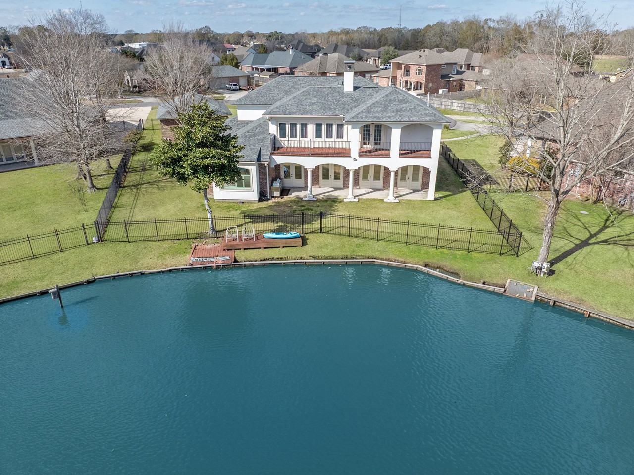 105 Woodbine Dr #NA - Photo 2 of 20