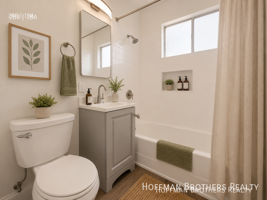 7919 S Hoover St #9 - Photo 3 of 5