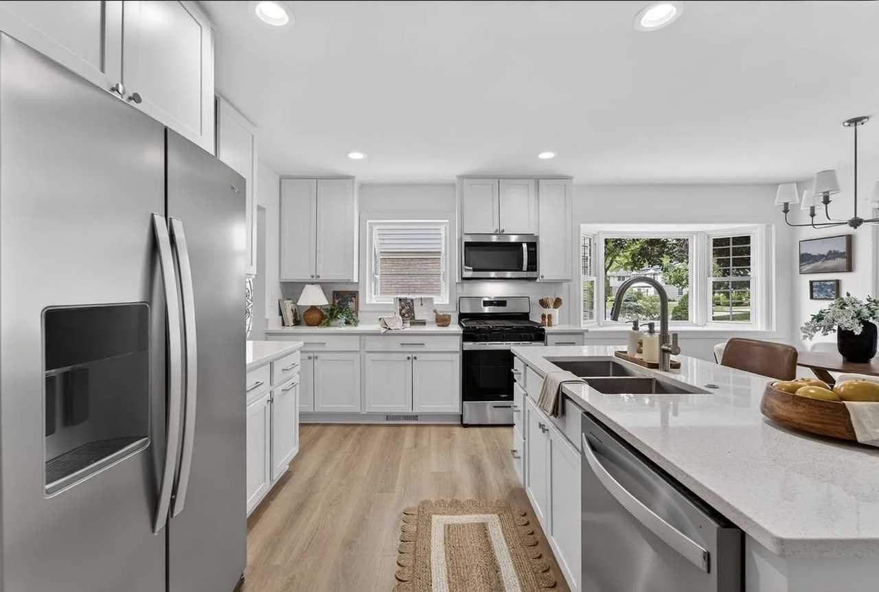 5554 N Navajo Ave #NA - Photo 3 of 16
