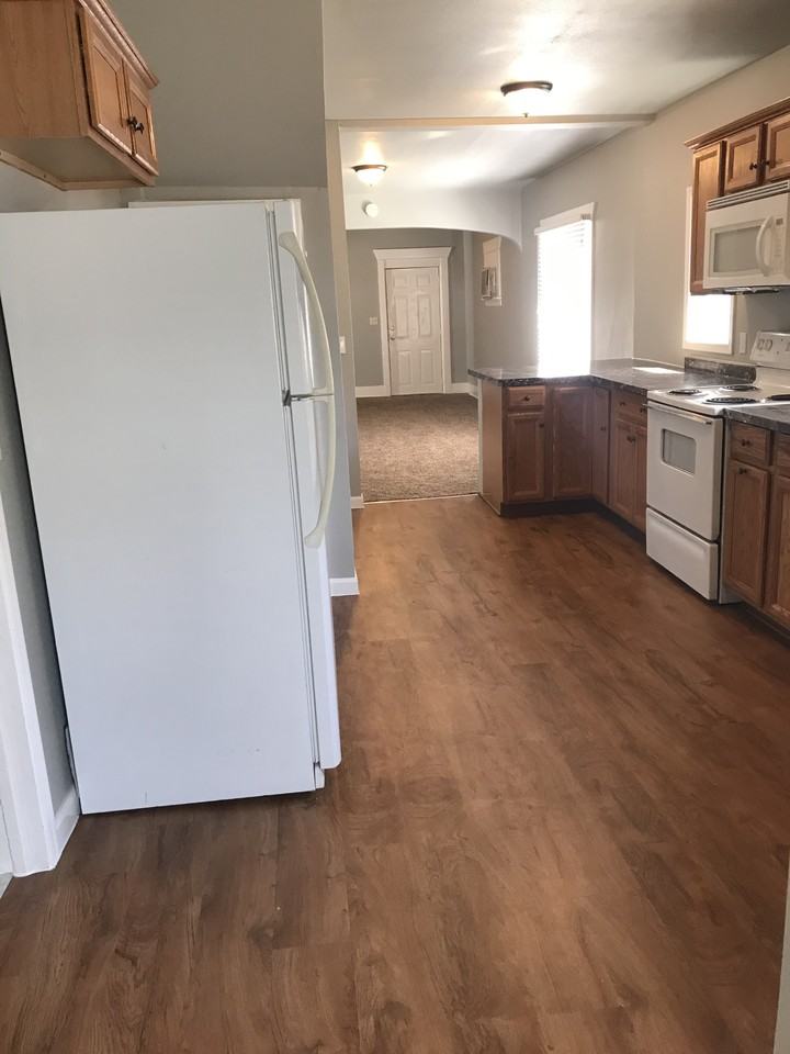 1316 E Carlisle Ave #NA - Photo 3 of 7