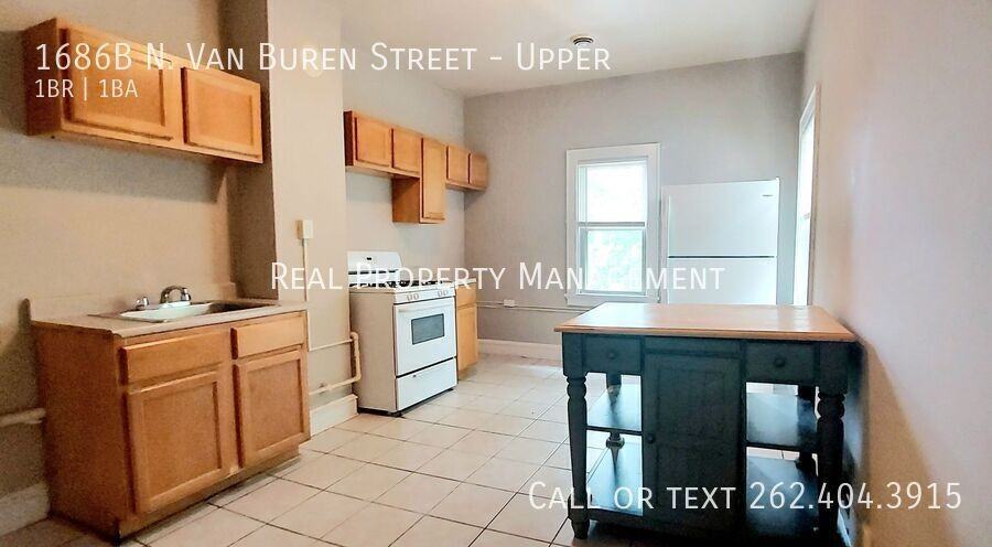 1686B N Van Buren St - Photo 2 of 11