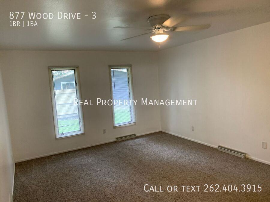 877 Wood Dr #3 - Photo 7 of 10