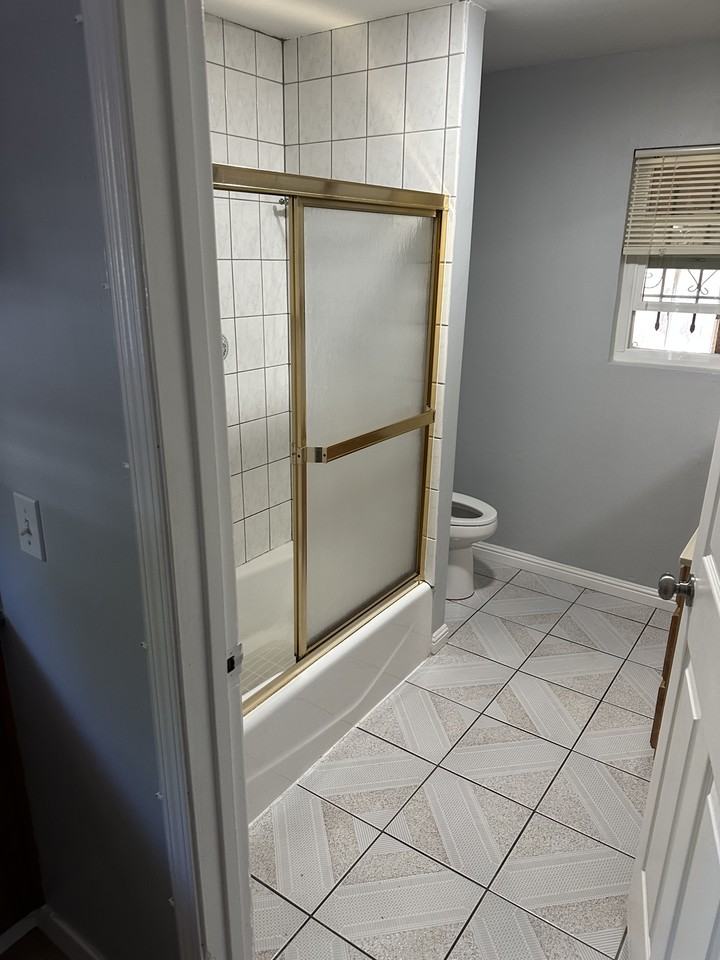 2203 8th Ave #2 - Photo 5 of 5