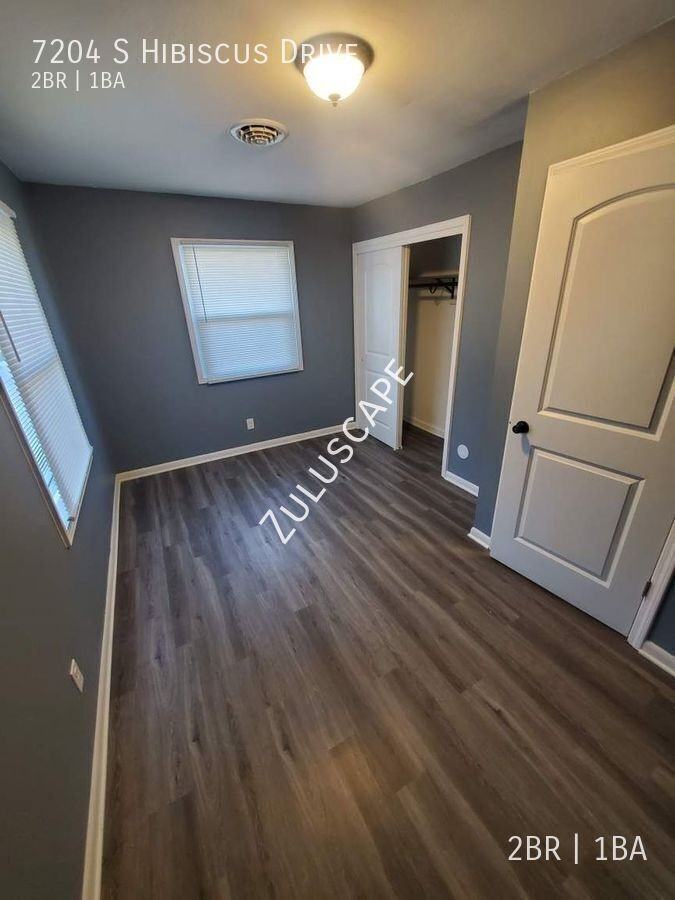 7204 S Hibiscus Dr - Photo 3 of 12