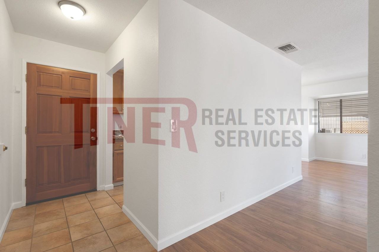 5807 Filbert Ave - Photo 7 of 25