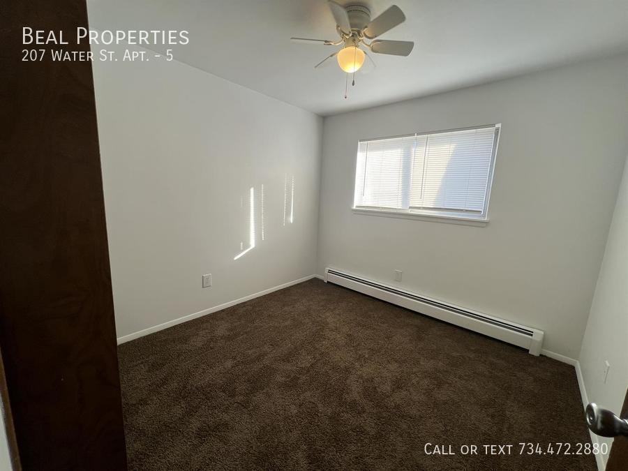207 Water St #5 - Photo 3 of 16