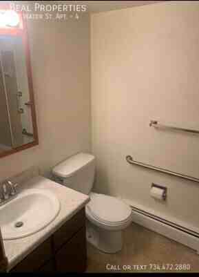 207 Water St #4 - Photo 3 of 10