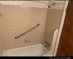 207 Water St #4 - Photo 4 of 10