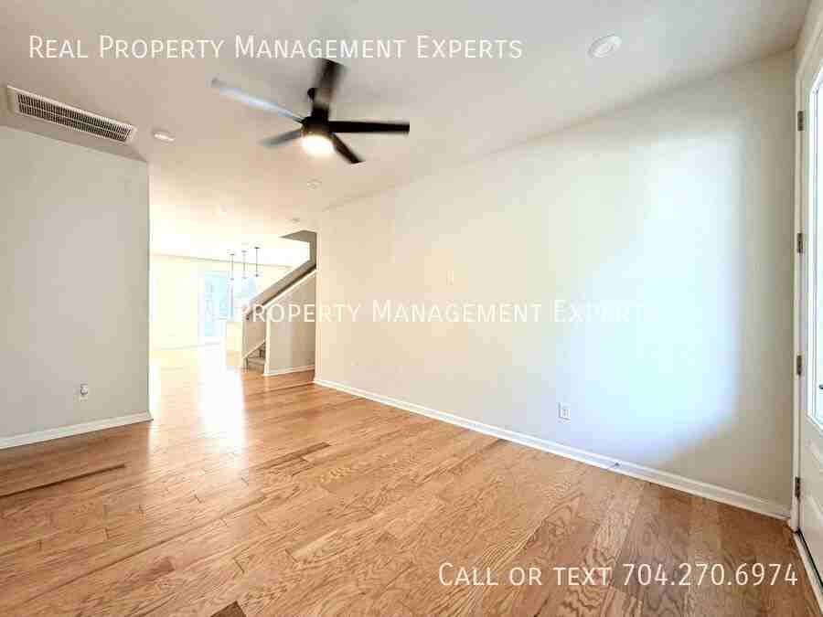 6016 Caprera Way - Photo 7 of 17