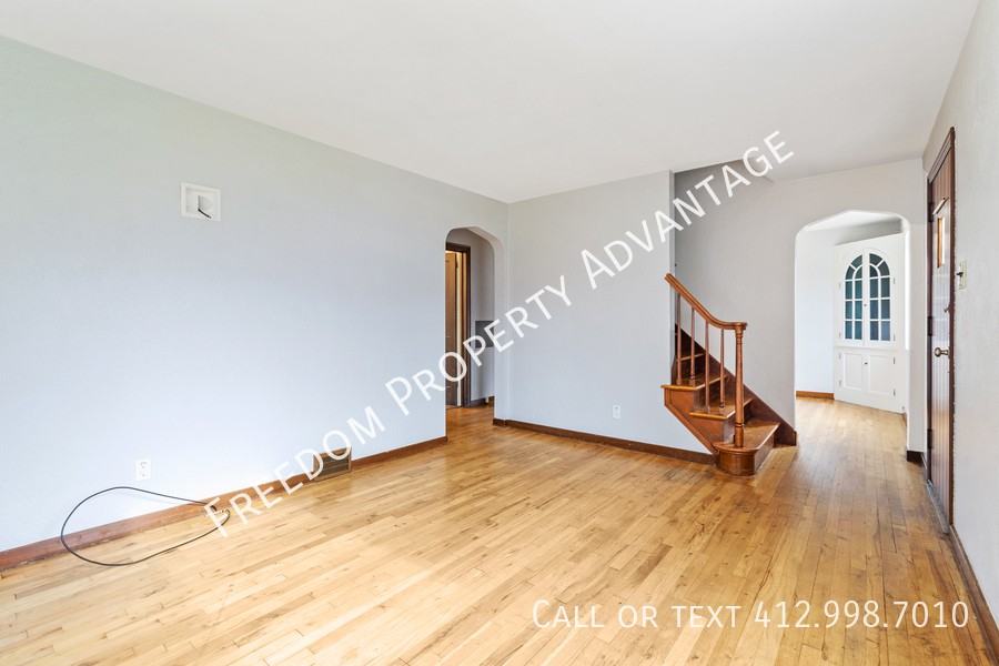 4102 Willow Ave - Photo 5 of 30