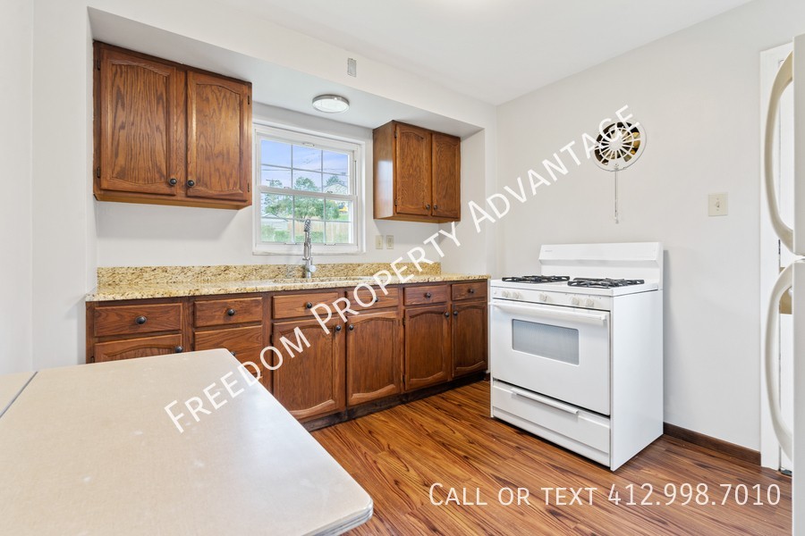4102 Willow Ave - Photo 6 of 30