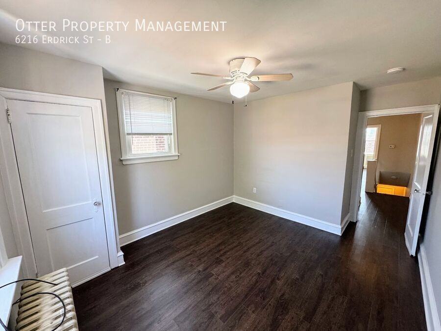 6216 Erdrick St #B - Photo 4 of 25