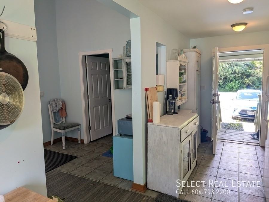 66495 Stephens Rd - Photo 4 of 16