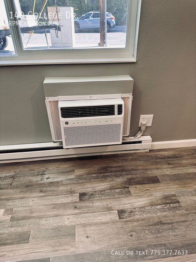 140 College Dr #2 - Photo 4 of 11